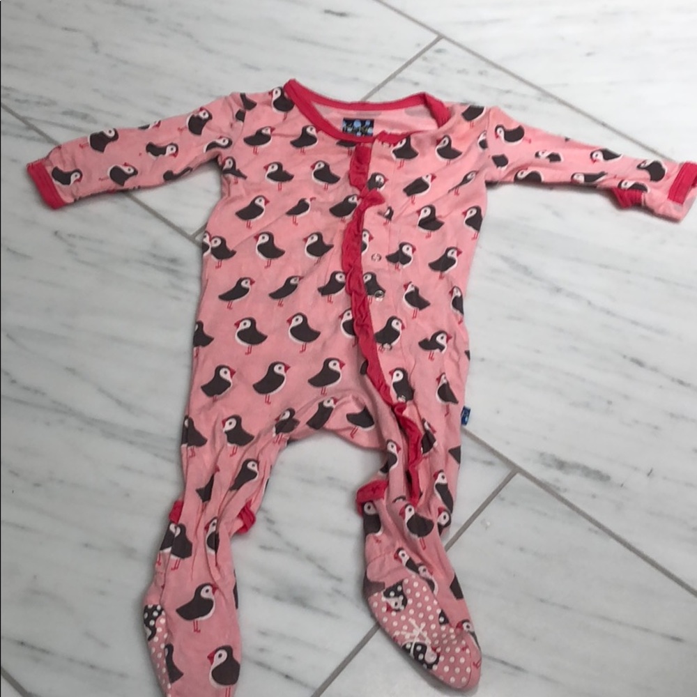 Footed KicKee puffin print